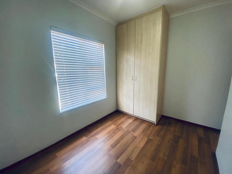 To Let 2 Bedroom Property for Rent in De La Haye Western Cape